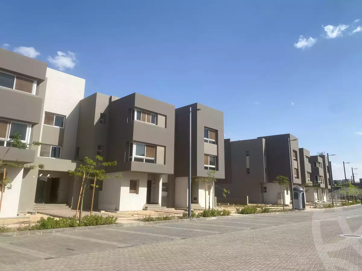 https://aqarmap.com.eg/en/listing/4323307-for-sale-cairo-el-sheikh-zayed-city-compounds-in-sheikh-zayed-etapa