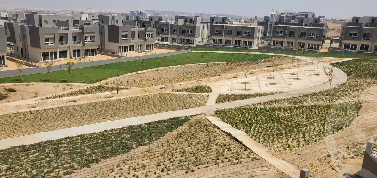 https://aqarmap.com.eg/en/listing/4323307-for-sale-cairo-el-sheikh-zayed-city-compounds-in-sheikh-zayed-etapa