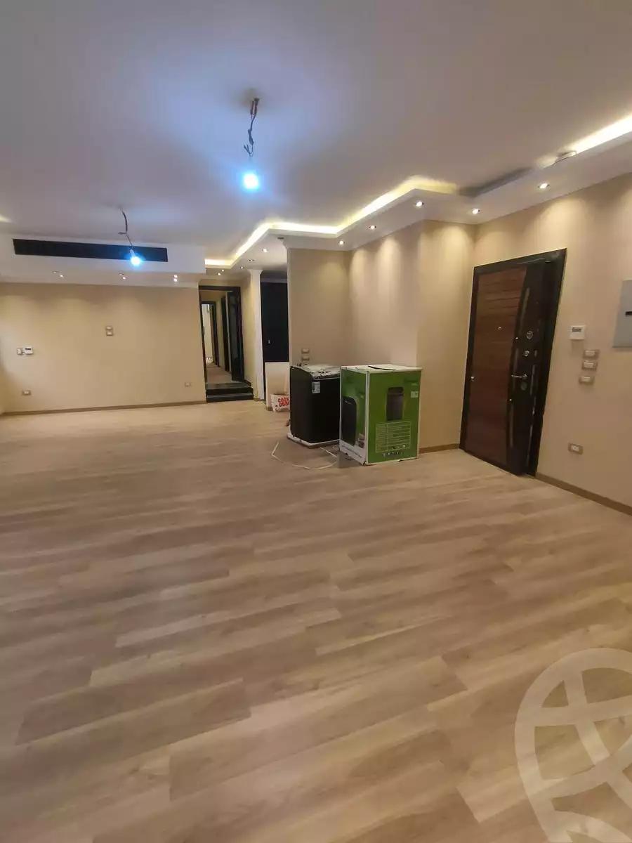 https://aqarmap.com.eg/en/listing/4329244-for-sale-cairo-new-cairo-compounds-sephora-heights