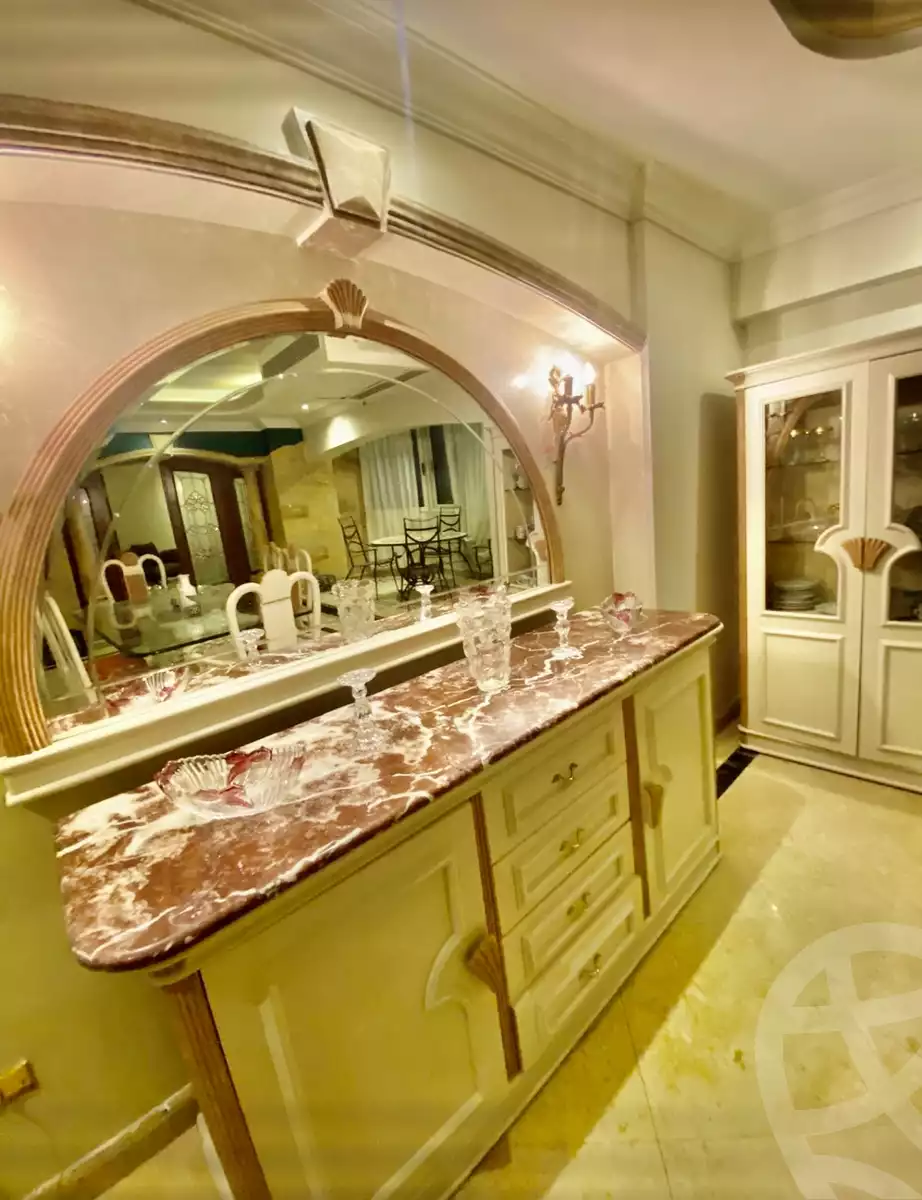 https://aqarmap.com.eg/en/listing/4329112-for-sale-cairo-manial-el-rawda-st