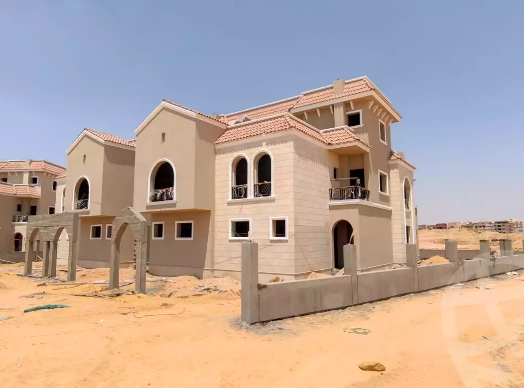 https://aqarmap.com.eg/en/listing/4330184-for-sale-mdyn-lshrwq-compounds-maadi-view