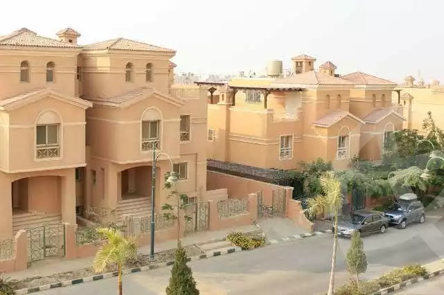 https://aqarmap.com.eg/en/listing/4835448-for-sale-cairo-new-cairo-compounds-grand-residance