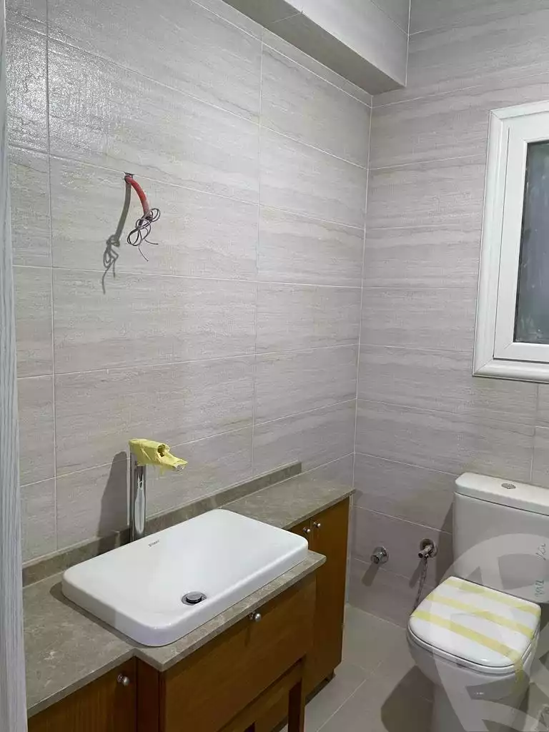 https://aqarmap.com.eg/ar/listing/4333352-for-rent-cairo-new-cairo-compounds-mountain-view-executive-residence