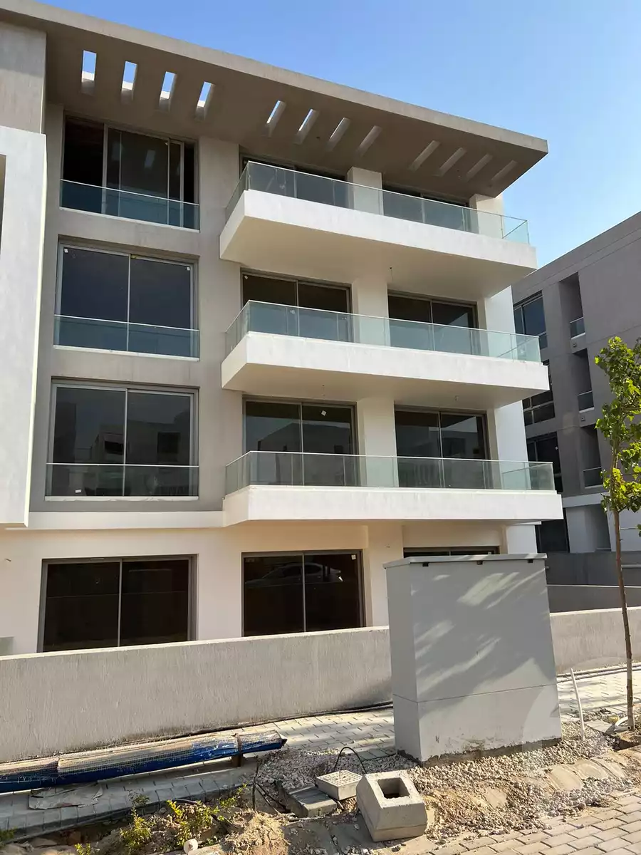 https://aqarmap.com.eg/en/listing/4333967-for-sale-cairo-alex-cairo-desert-road-kmbwnd-fy-tryq-skndry-lshrwy-joulz-compound-inertia