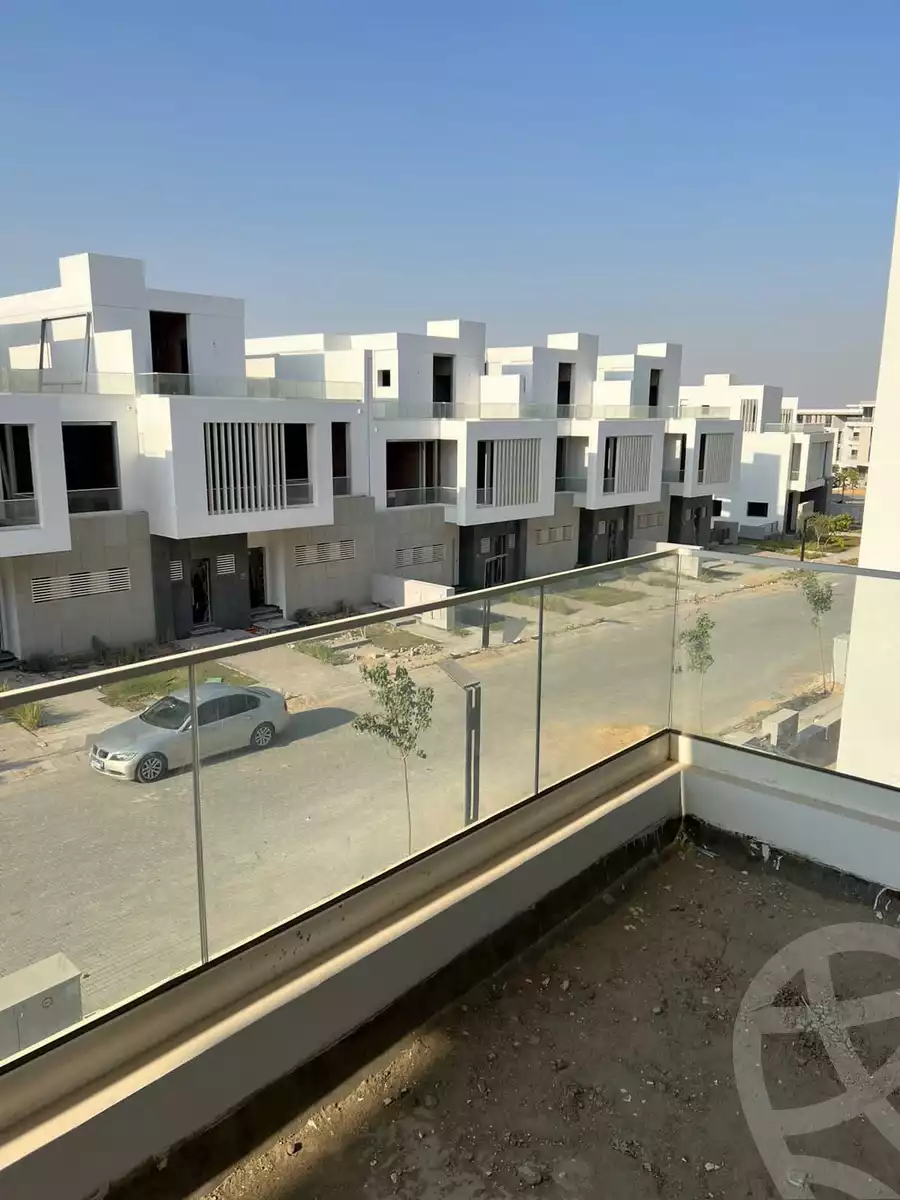 https://aqarmap.com.eg/en/listing/4333967-for-sale-cairo-alex-cairo-desert-road-kmbwnd-fy-tryq-skndry-lshrwy-joulz-compound-inertia