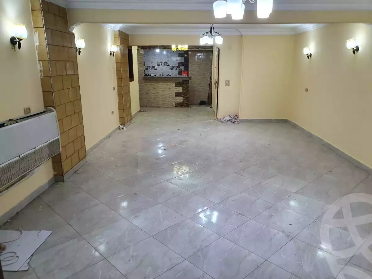 https://aqarmap.com.eg/en/listing/4334851-for-rent-cairo-ain-shams-ahmed-esmat-st