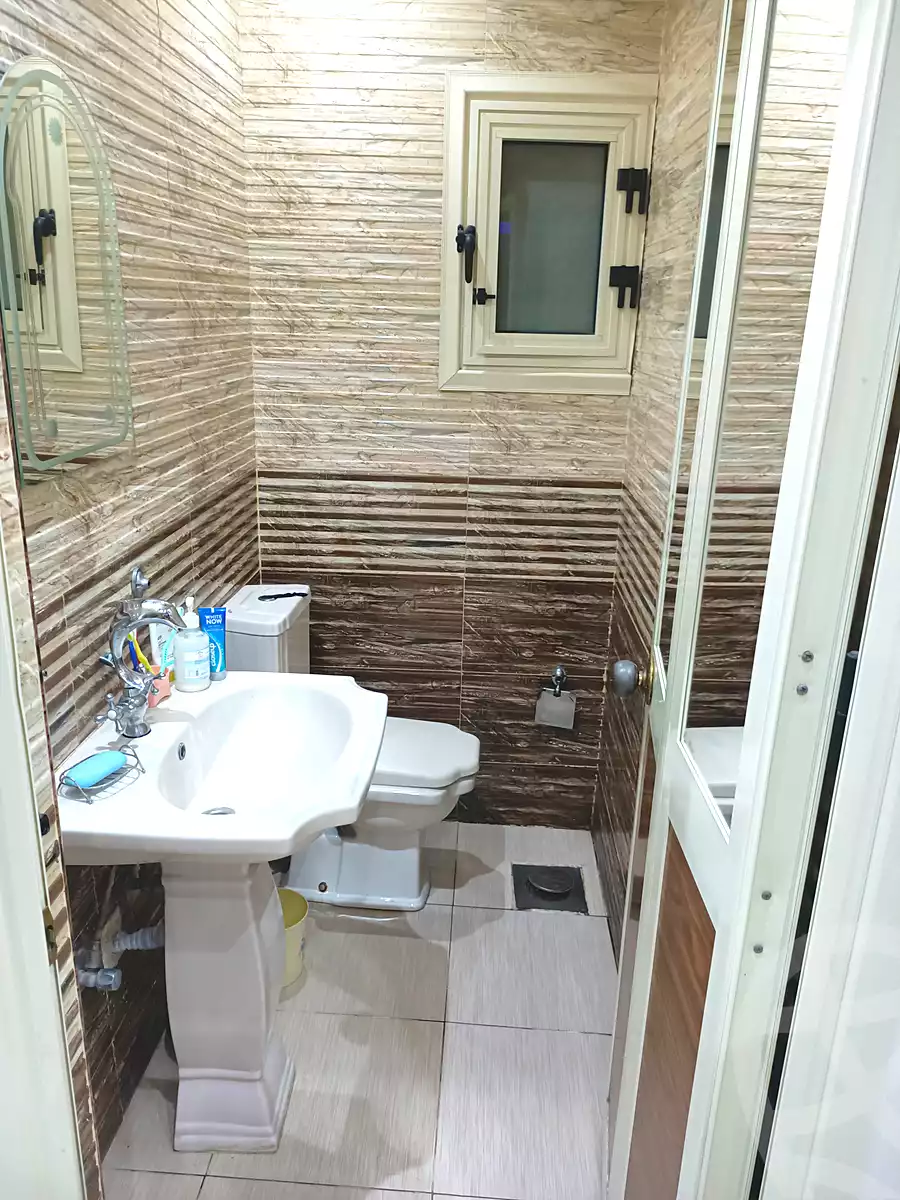 https://aqarmap.com.eg/en/listing/4310746-for-sale-alexandria-moharram-bey-moharram-bek-st