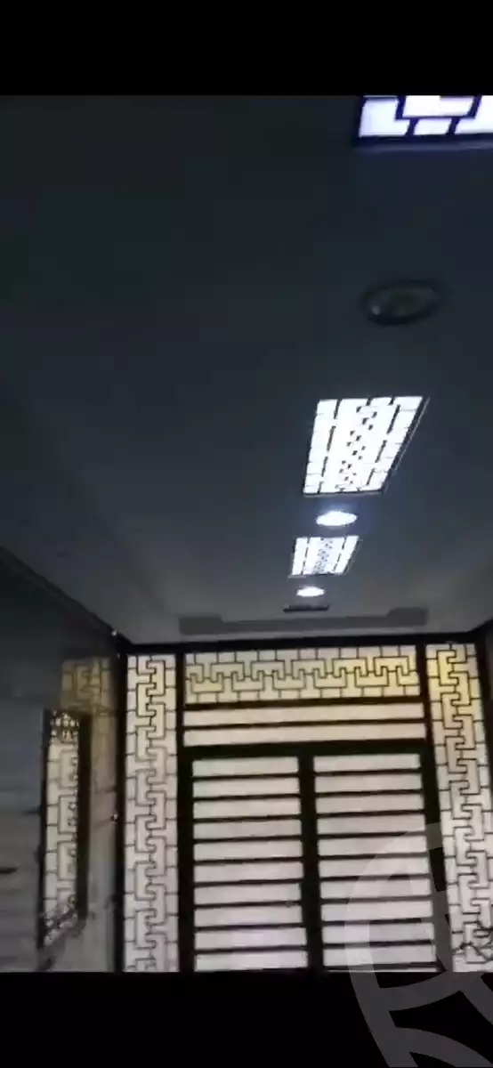https://aqarmap.com.eg/ar/listing/4336914-for-sale-cairo-6th-of-october-el-ahyaa-neighborhood-4th-school-st