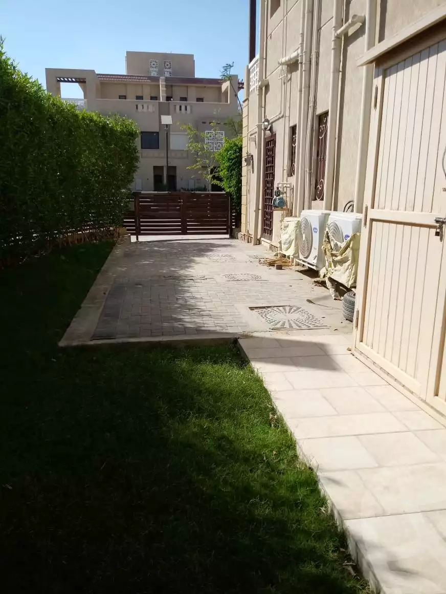 https://aqarmap.com.eg/ar/listing/4337055-for-rent-cairo-6th-of-october-compound-green-4