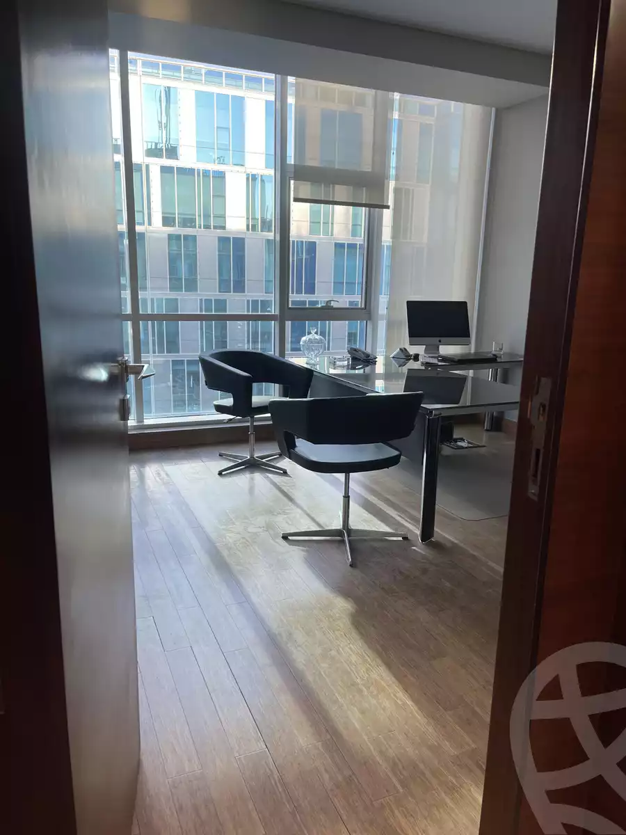 https://aqarmap.com.eg/ar/listing/4339757-for-sale-cairo-el-sheikh-zayed-city-compounds-in-sheikh-zayed-capital-business-park