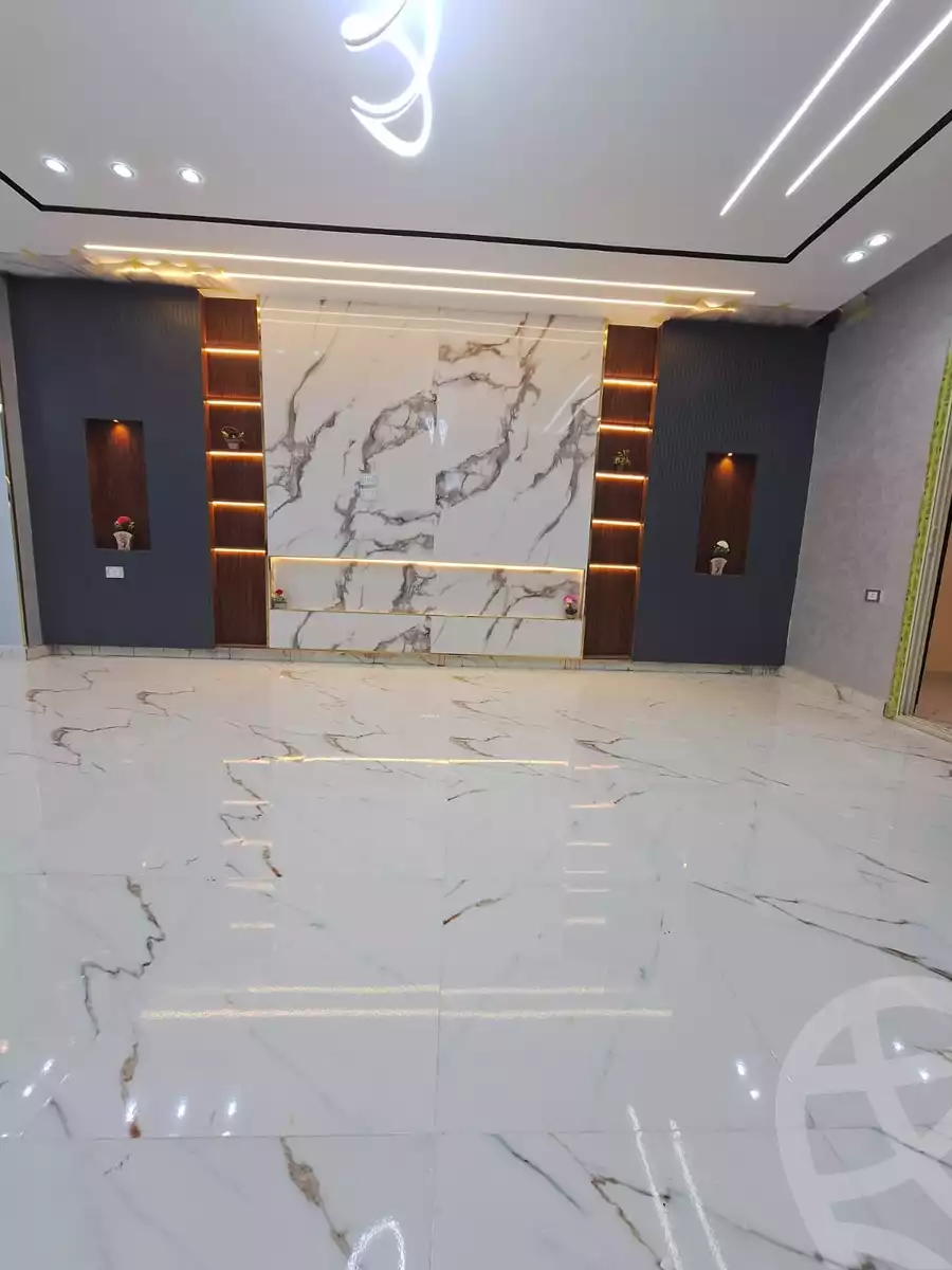 https://aqarmap.com.eg/en/listing/4341869-for-sale-cairo-cairo-hdyq-lhrm-lmntqh