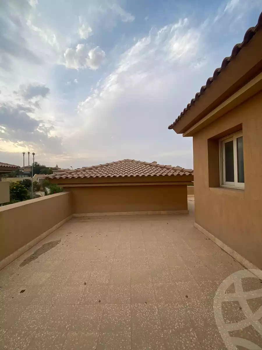 https://aqarmap.com.eg/en/listing/4342079-for-sale-cairo-el-sheikh-zayed-city-compounds-in-sheikh-zayed-jeera