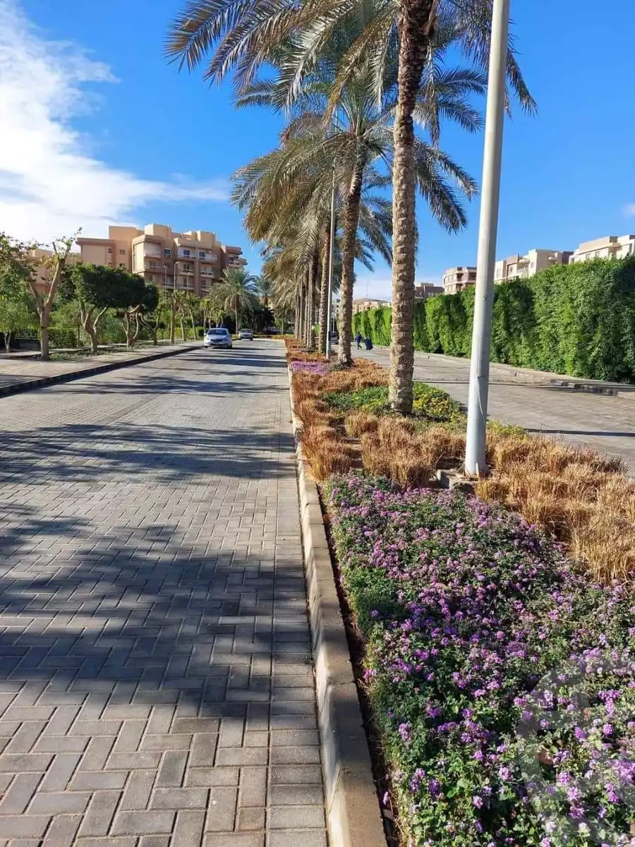 https://aqarmap.com.eg/en/listing/4343906-for-sale-cairo-6th-of-october-hadaeq-october-kmbwnd-fy-hdyq-ktwbr-ashgar-city