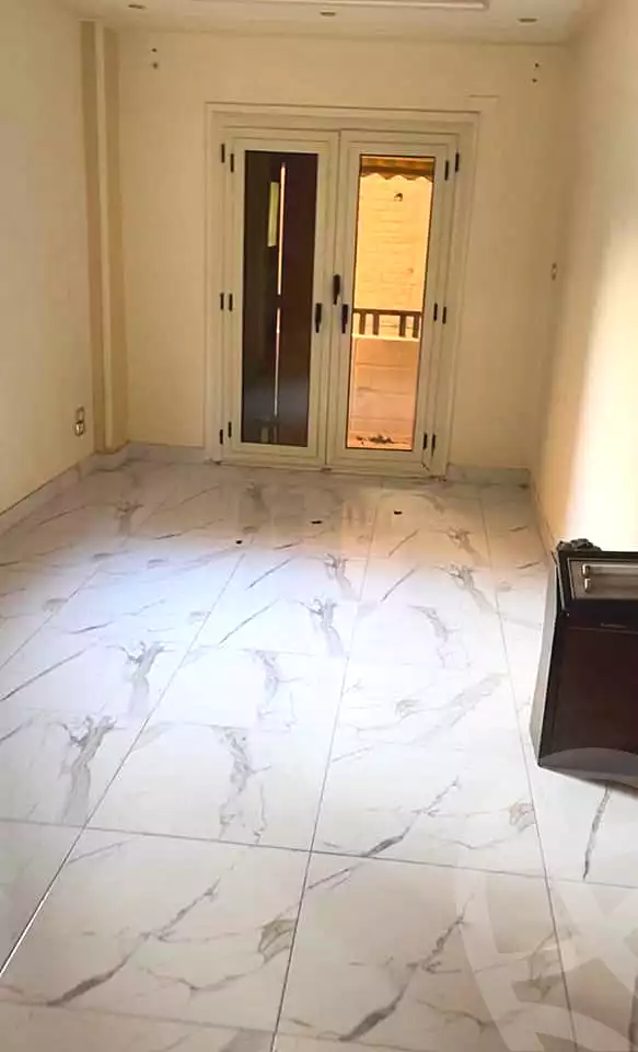 https://aqarmap.com.eg/en/listing/4346373-for-sale-cairo-mokattam-el-naforah-square