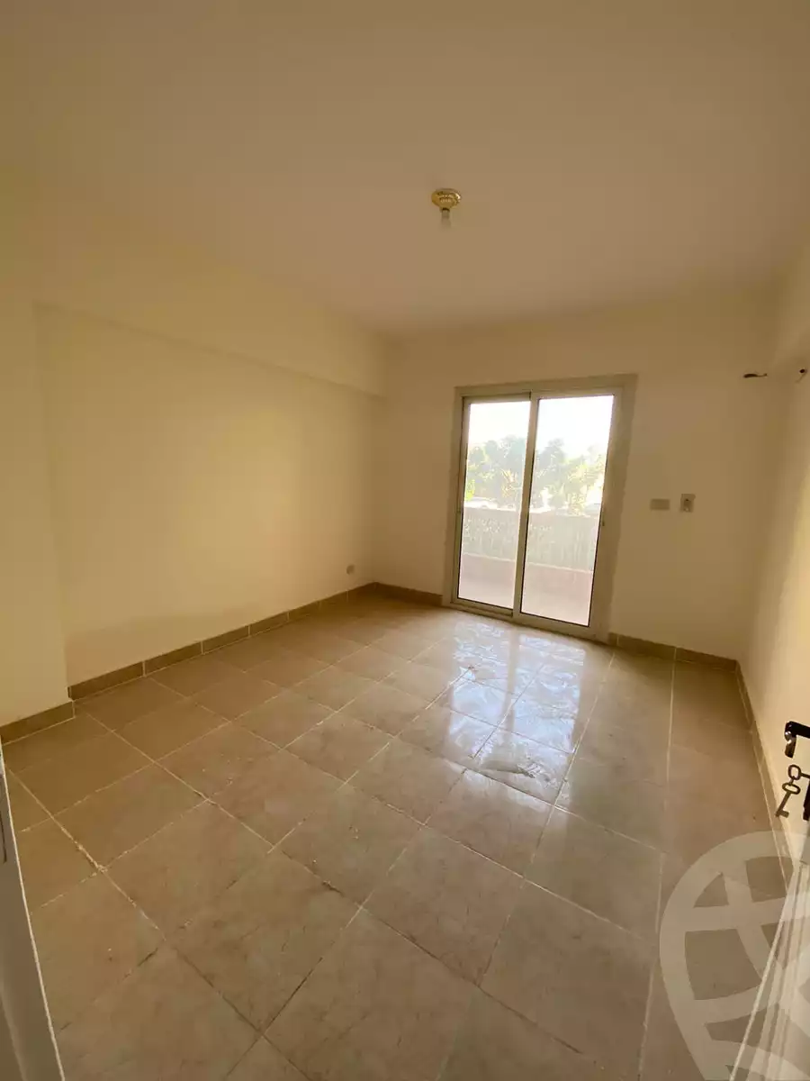 https://aqarmap.com.eg/en/listing/4351027-for-sale-cairo-6th-of-october-hadaeq-october-kmbwnd-fy-hdyq-ktwbr-ashgar-city