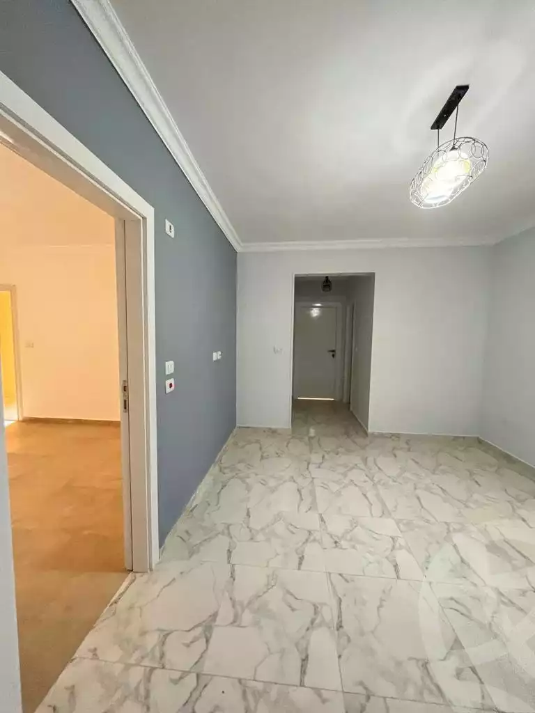 https://aqarmap.com.eg/en/listing/4355180-for-sale-mdyn-lshrwq-compounds-maadi-view