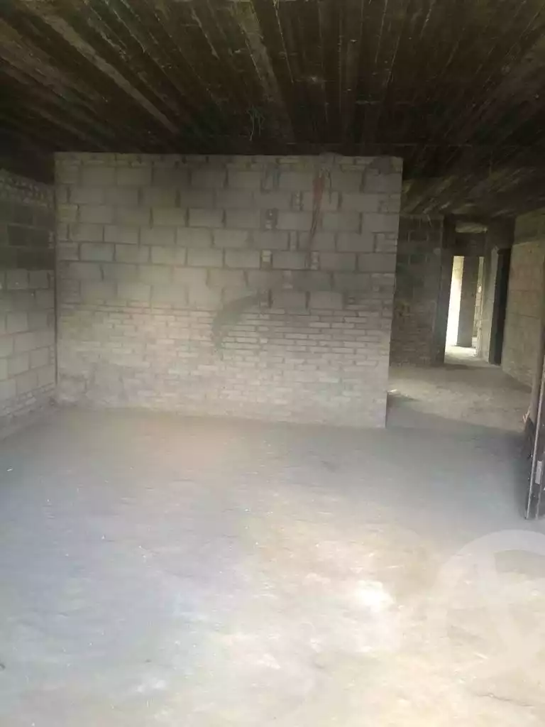 https://aqarmap.com.eg/en/listing/4359161-for-sale-cairo-new-cairo-compounds-mountain-view-hyde-park