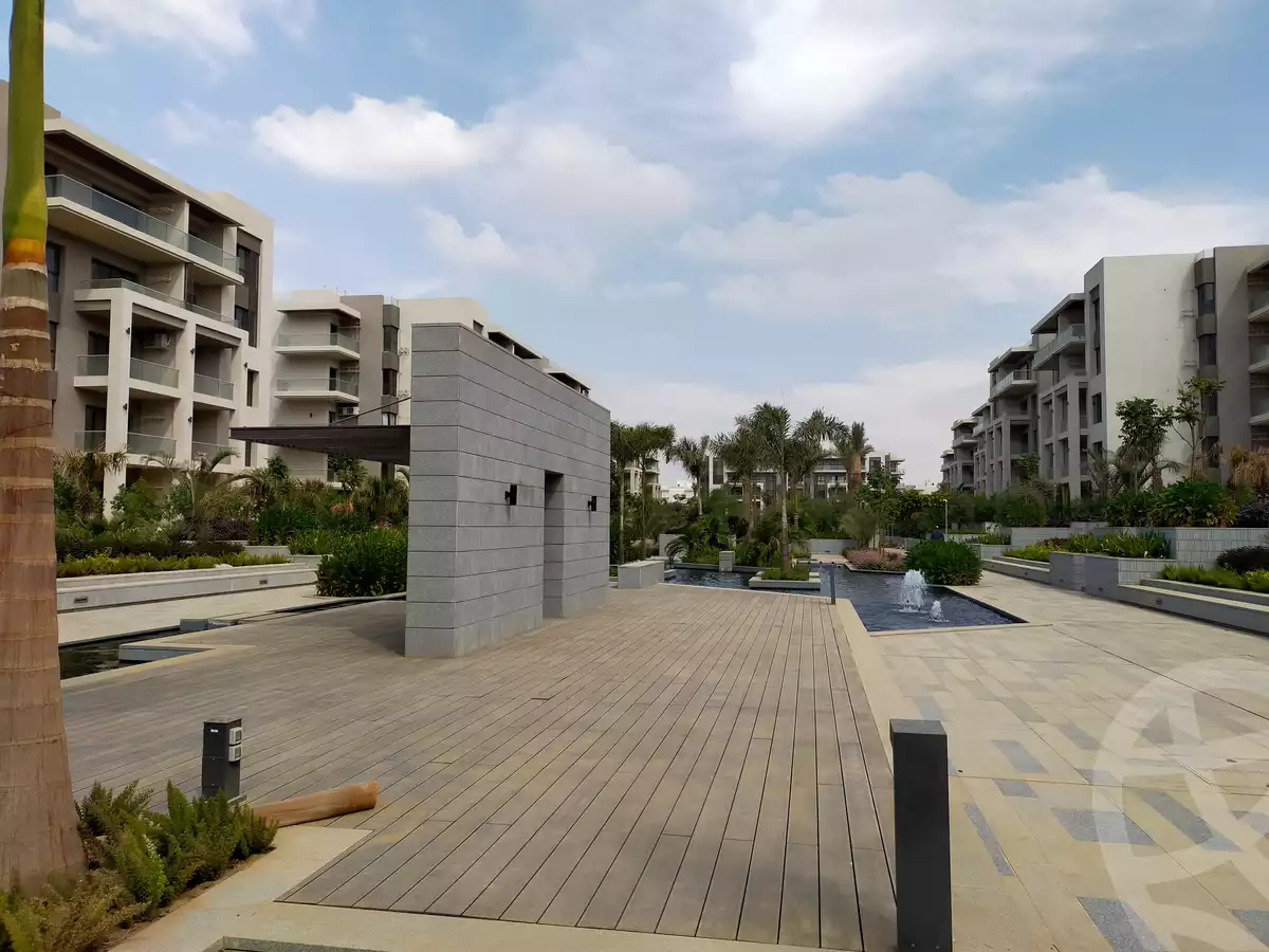https://aqarmap.com.eg/en/listing/4360374-for-sale-cairo-new-cairo-compounds-the-address-east