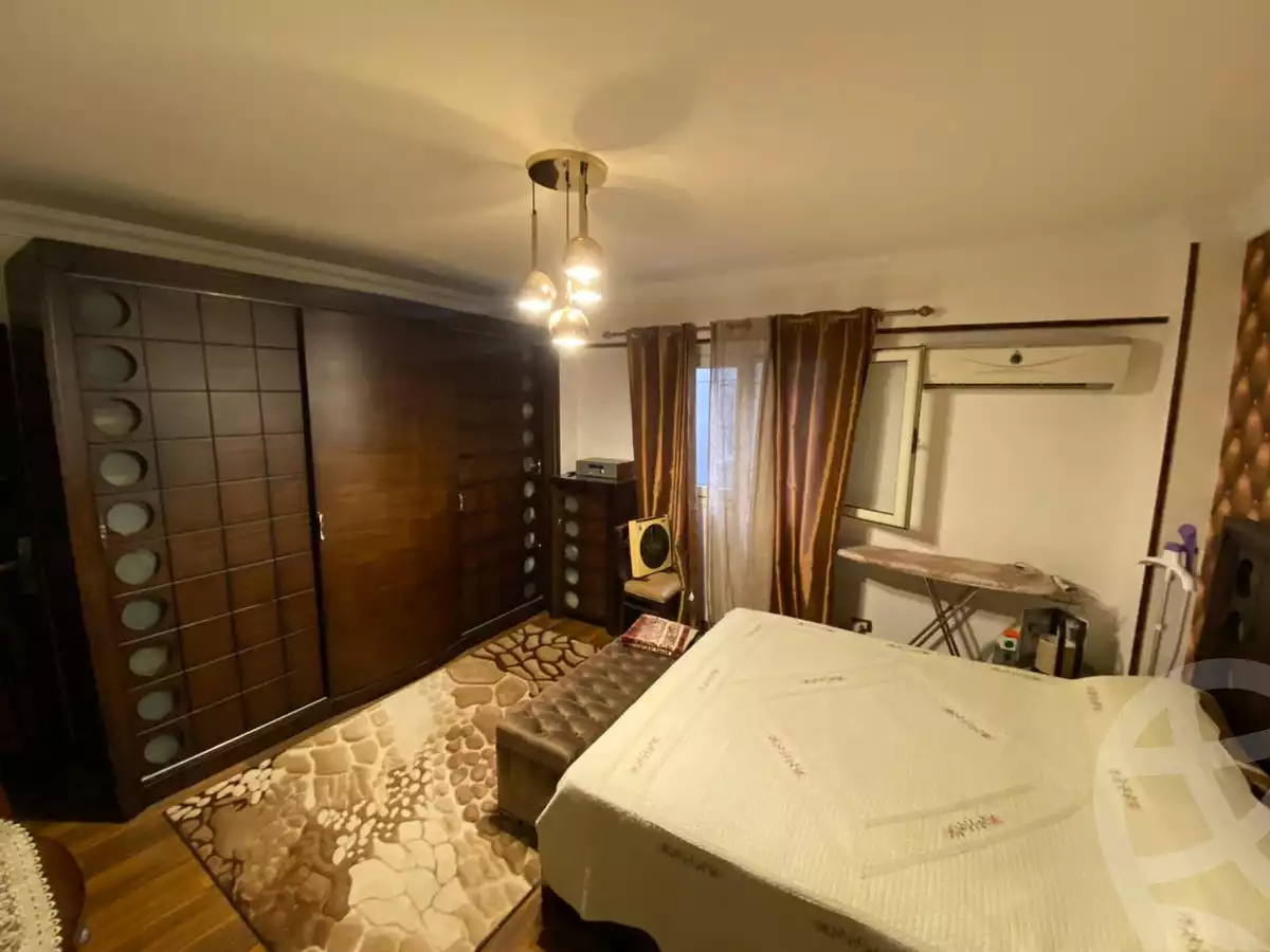 https://aqarmap.com.eg/en/listing/4362032-for-sale-alexandria-sporting-shr-bwr-s-yd