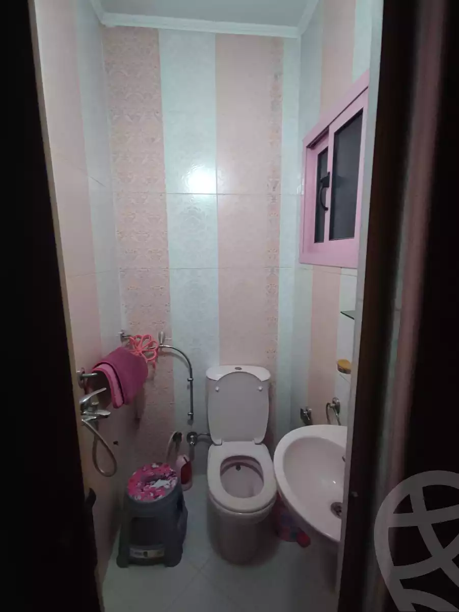 https://aqarmap.com.eg/en/listing/4362829-for-sale-cairo-madinat-el-salam-gamal-abd-el-nasser