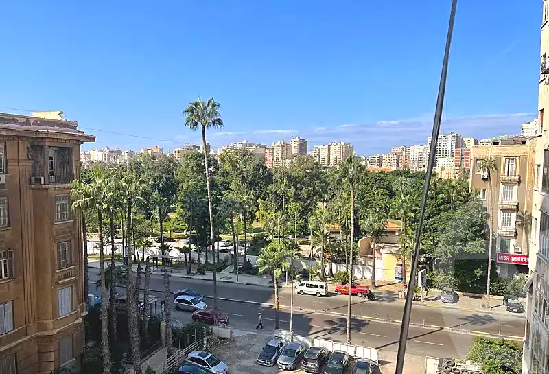 https://aqarmap.com.eg/ar/listing/4363832-for-sale-alexandria-cleopatra-dr-mohammed-bedeir-st