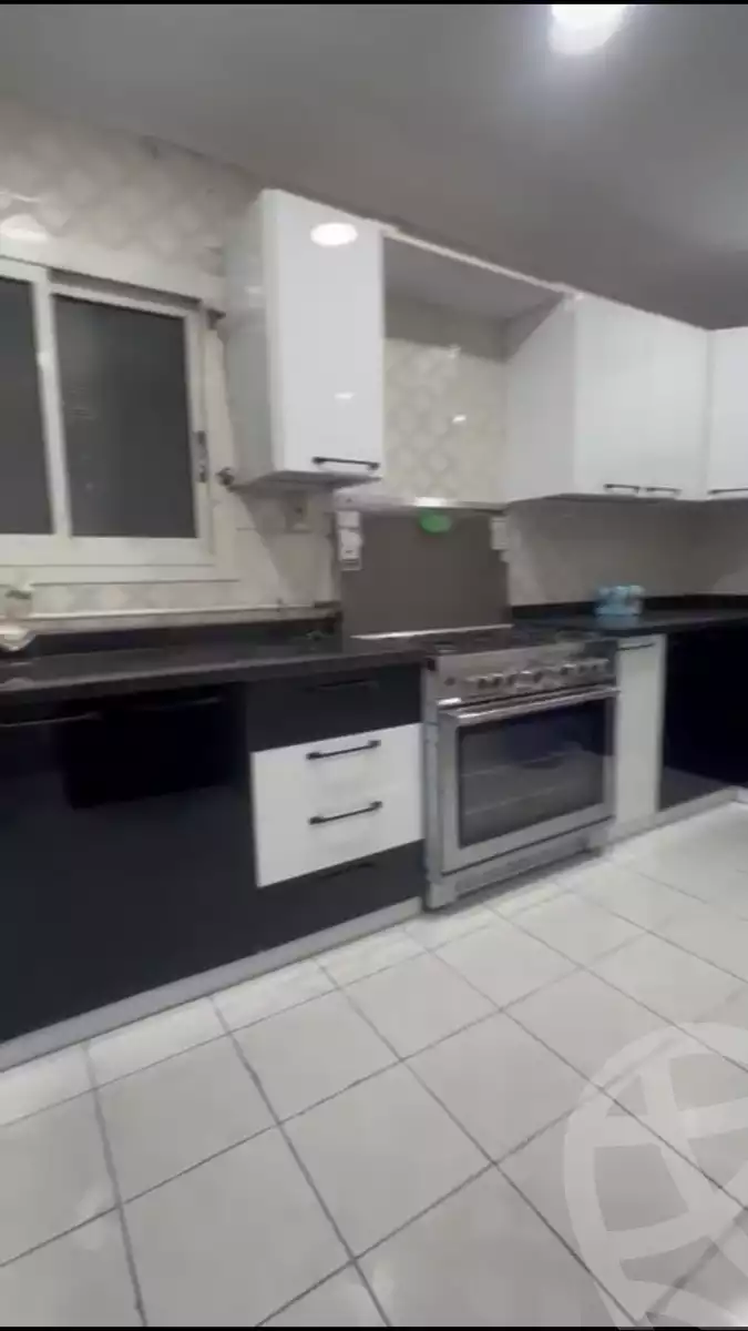 https://aqarmap.com.eg/en/listing/4358862-for-sale-cairo-el-mohandesen-shareaa-sorya