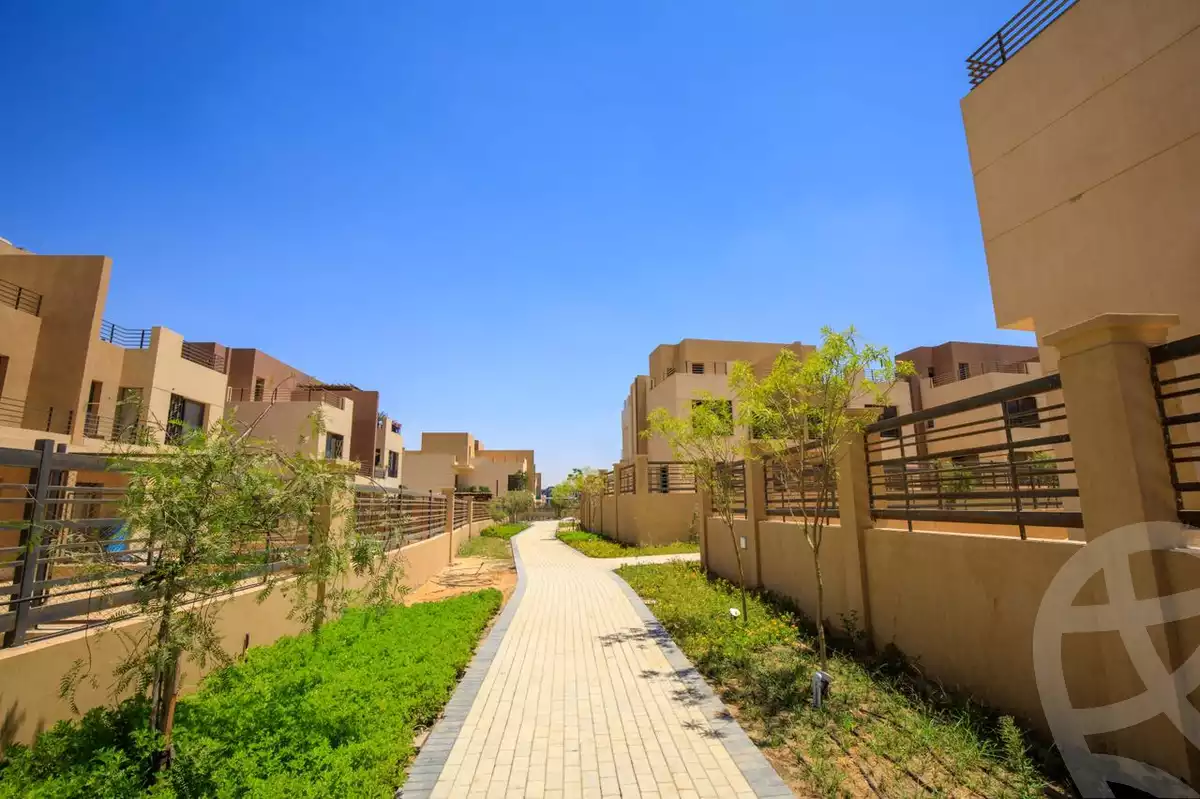 https://aqarmap.com.eg/en/listing/4365750-for-sale-cairo-el-sheikh-zayed-city-compounds-in-sheikh-zayed-alma