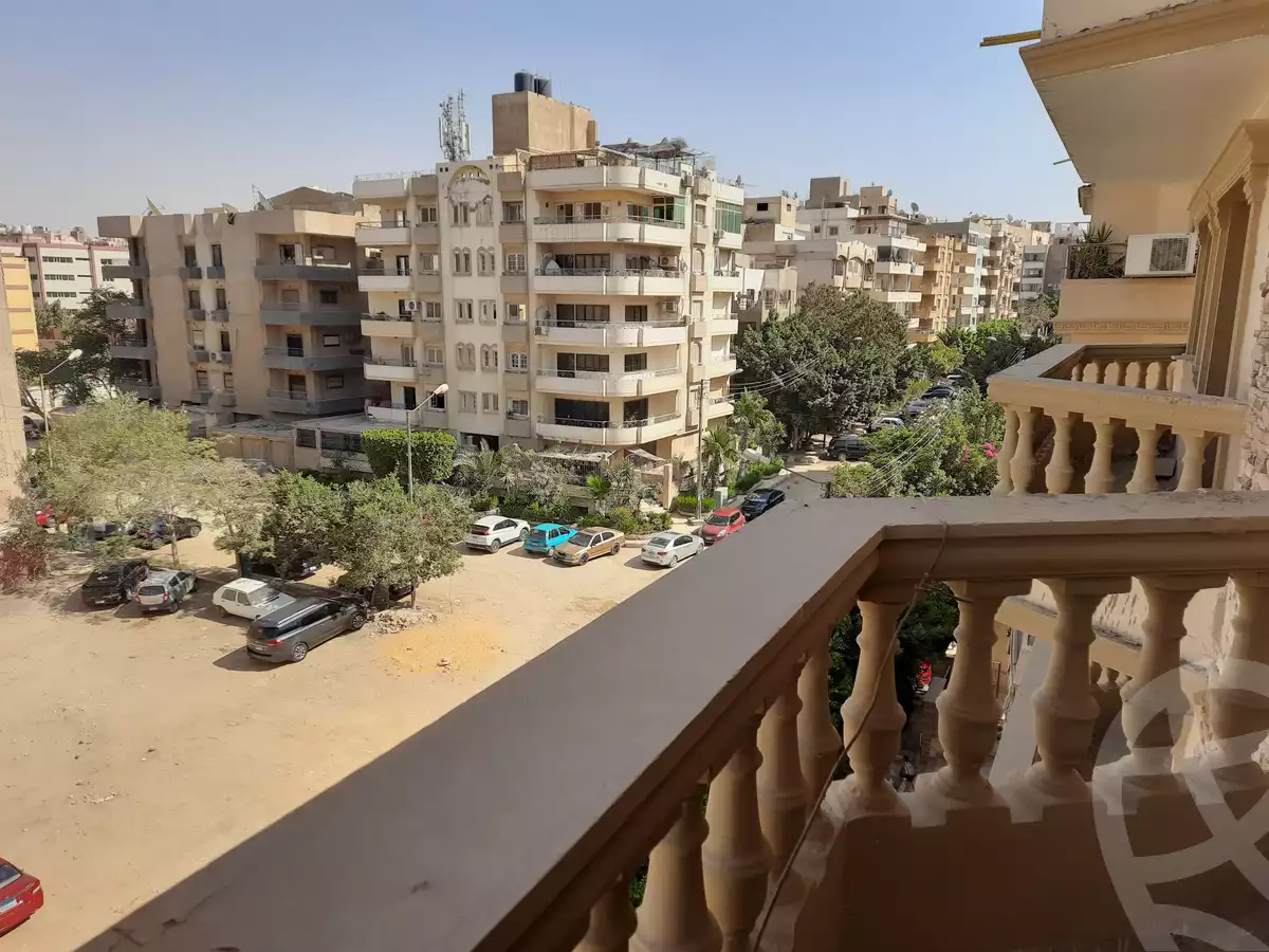 https://aqarmap.com.eg/ar/listing/4369345-for-sale-cairo-mokattam-manteqt-ganob-s