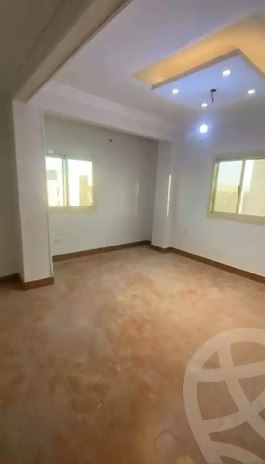 https://aqarmap.com.eg/en/listing/4371719-for-sale-cairo-el-sheikh-zayed-city-el-hay-elasher-street-100