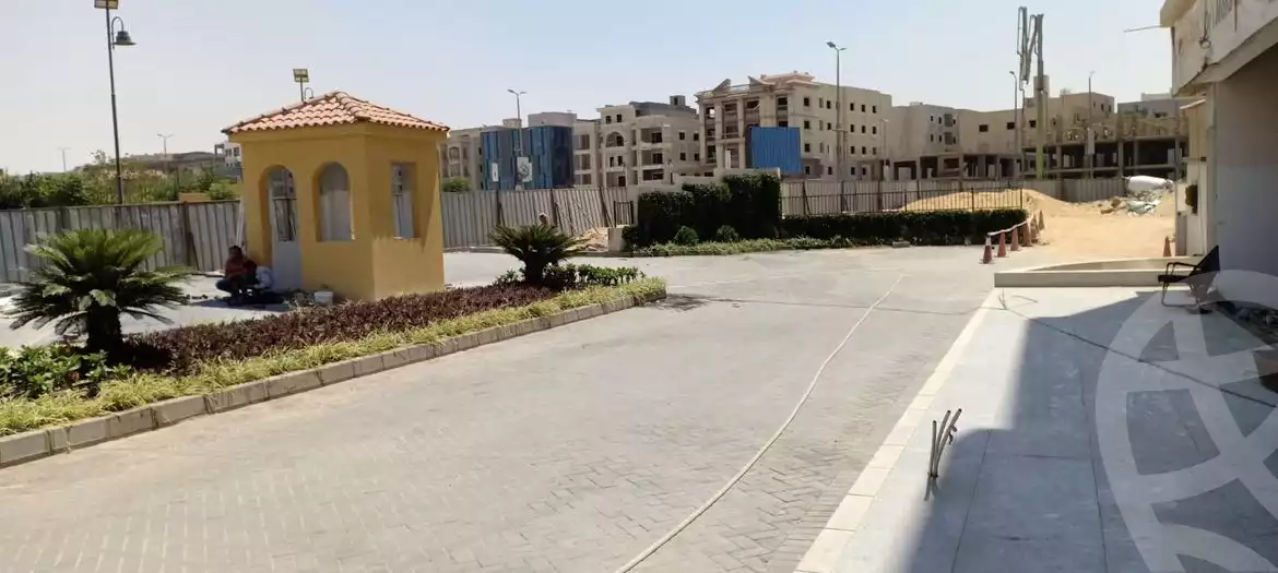 https://aqarmap.com.eg/en/listing/4372488-for-rent-cairo-new-cairo-compounds-ytrn-hylth-kyr-syty-lmthdwn-llttwyr
