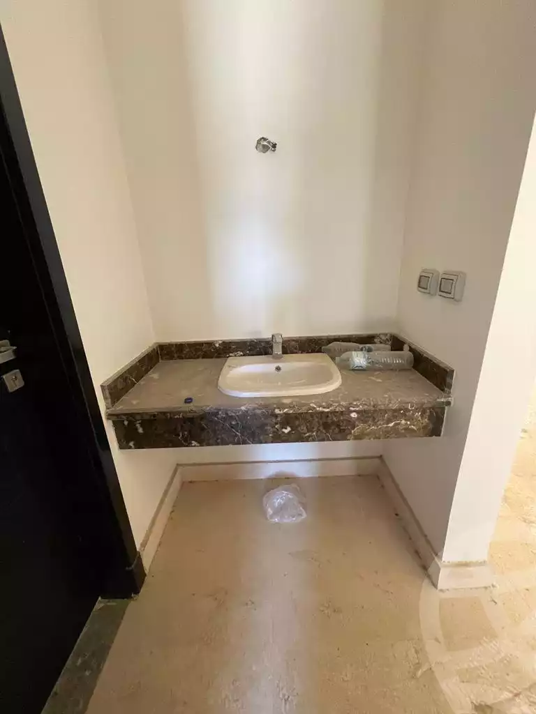https://aqarmap.com.eg/en/listing/4378837-for-rent-cairo-6th-of-october-compound-grand-heights