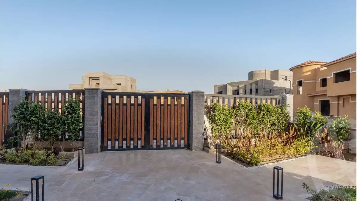 https://aqarmap.com.eg/en/listing/4381811-for-sale-cairo-new-cairo-compounds-kattameya-gardens
