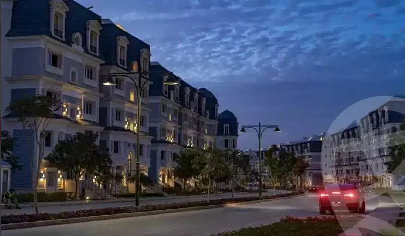 https://aqarmap.com.eg/en/listing/4382959-for-sale-cairo-new-cairo-compounds-mountain-view-hyde-park