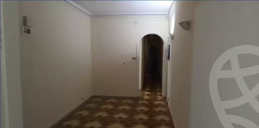 https://aqarmap.com.eg/en/listing/4385410-for-rent-alexandria-bakoos-al-moukli-st