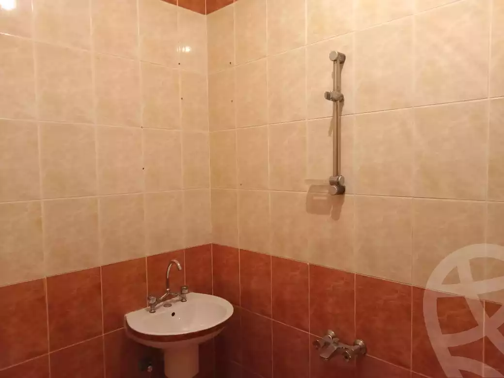 https://aqarmap.com.eg/en/listing/4389478-for-rent-isbico