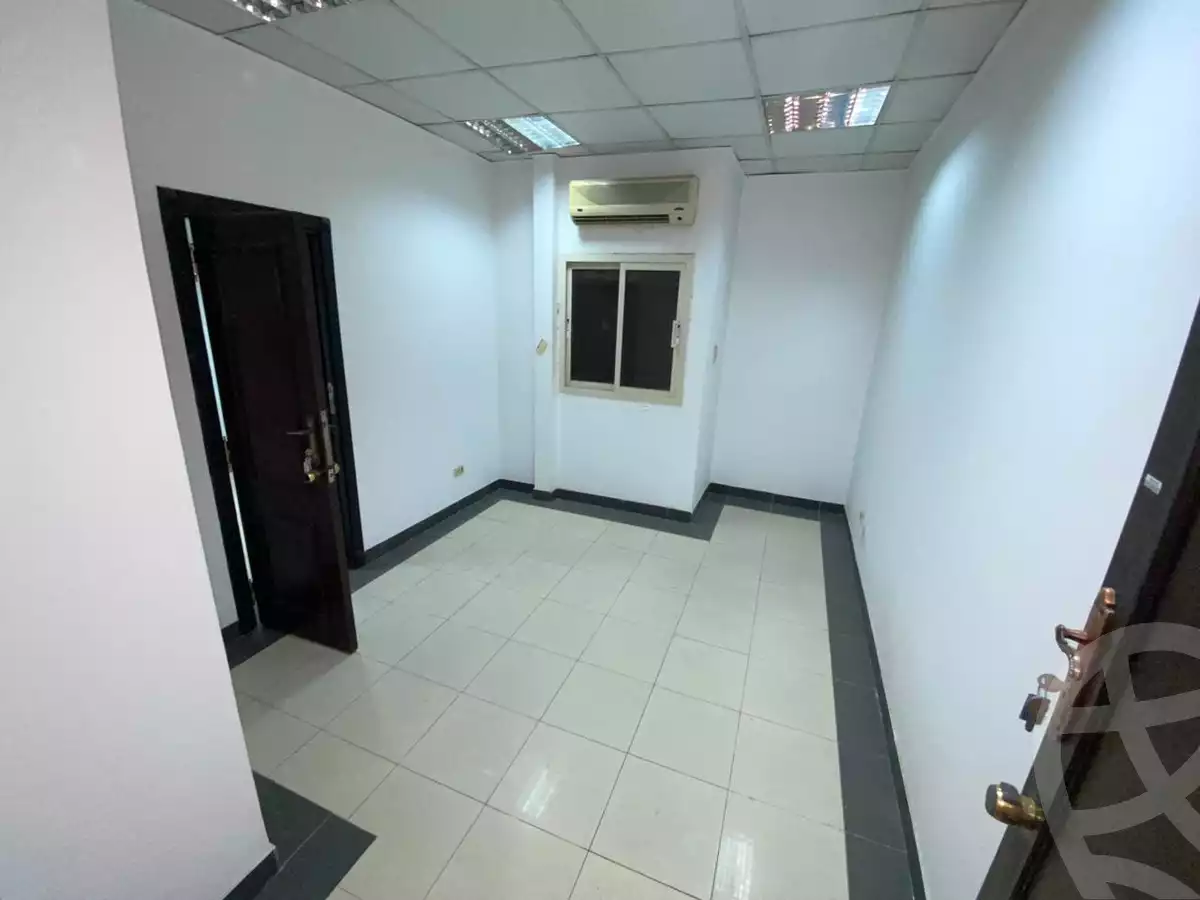 https://aqarmap.com.eg/ar/listing/6009778-for-rent-cairo-garden-city-kamal-el-deen-hussein-st
