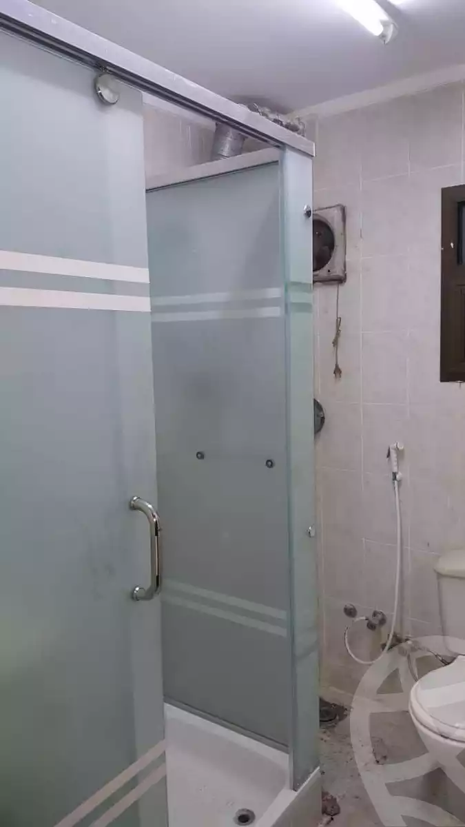 https://aqarmap.com.eg/ar/listing/4409309-for-rent-cairo-el-zaytun-lzytwn-lshrqy-toman-bai-st