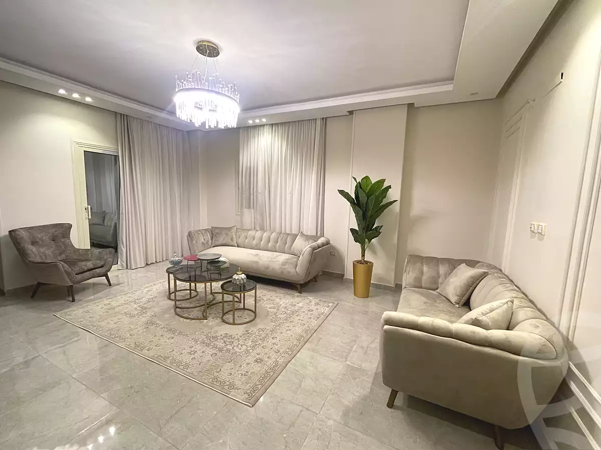 https://aqarmap.com.eg/ar/listing/4405931-for-sale-cairo-new-cairo-south-investors-mohammed-nagib-axis-st
