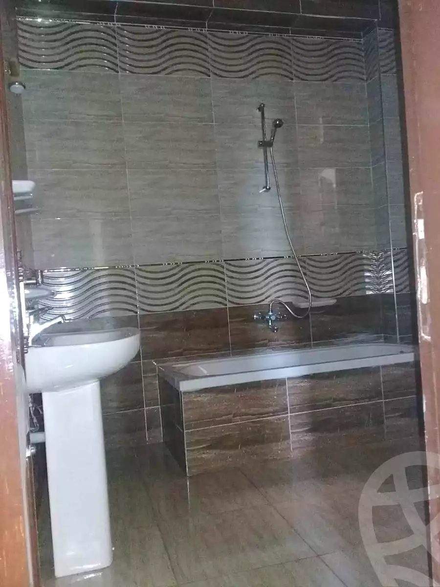 https://aqarmap.com.eg/ar/listing/4430902-for-sale-damietta-el-zarqa-el-zarqa-city
