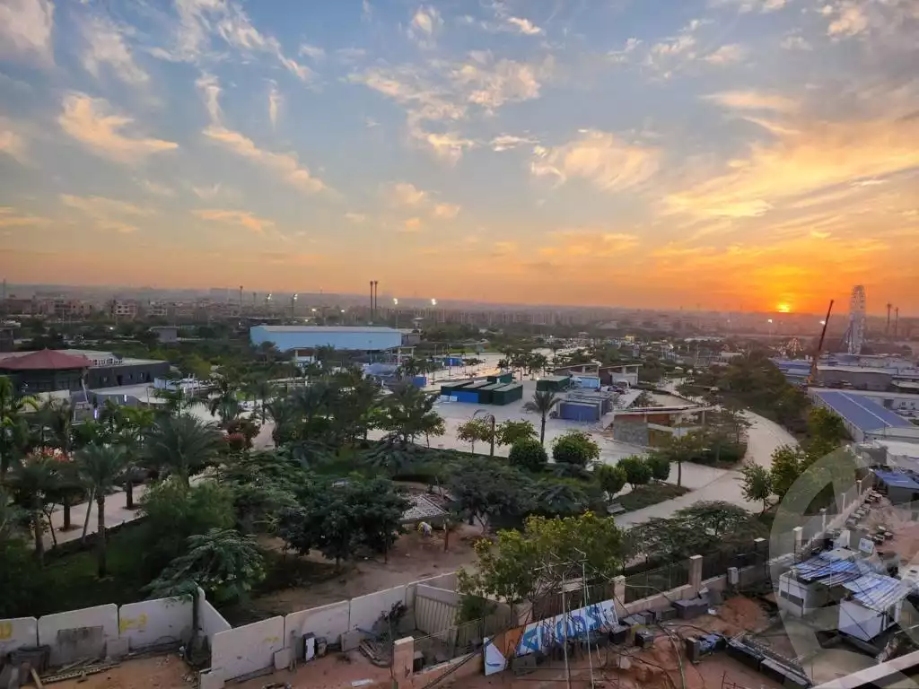 https://aqarmap.com.eg/en/listing/4432707-for-sale-cairo-el-sheikh-zayed-city-compounds-zyd-wr-llttwyr-park-towers-zed-el-sheikh-zayed-compound