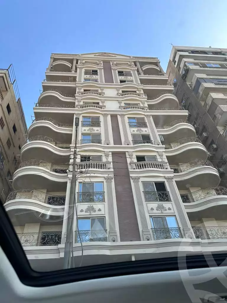 https://aqarmap.com.eg/ar/listing/4433872-for-sale-cairo-heliopolis-abdel-hamid-badawi