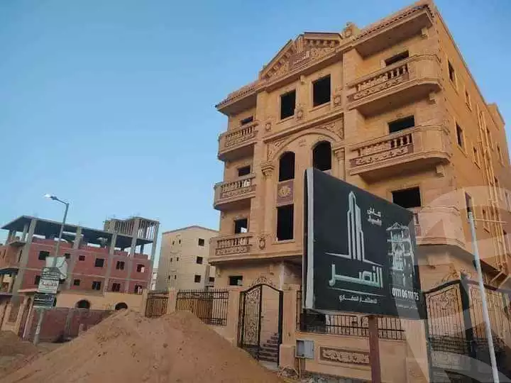 https://aqarmap.com.eg/en/listing/4435044-for-sale-cairo-badr-city-hai-el-ashgar-featured-neighborhood-el-imam-el-bokhary-st