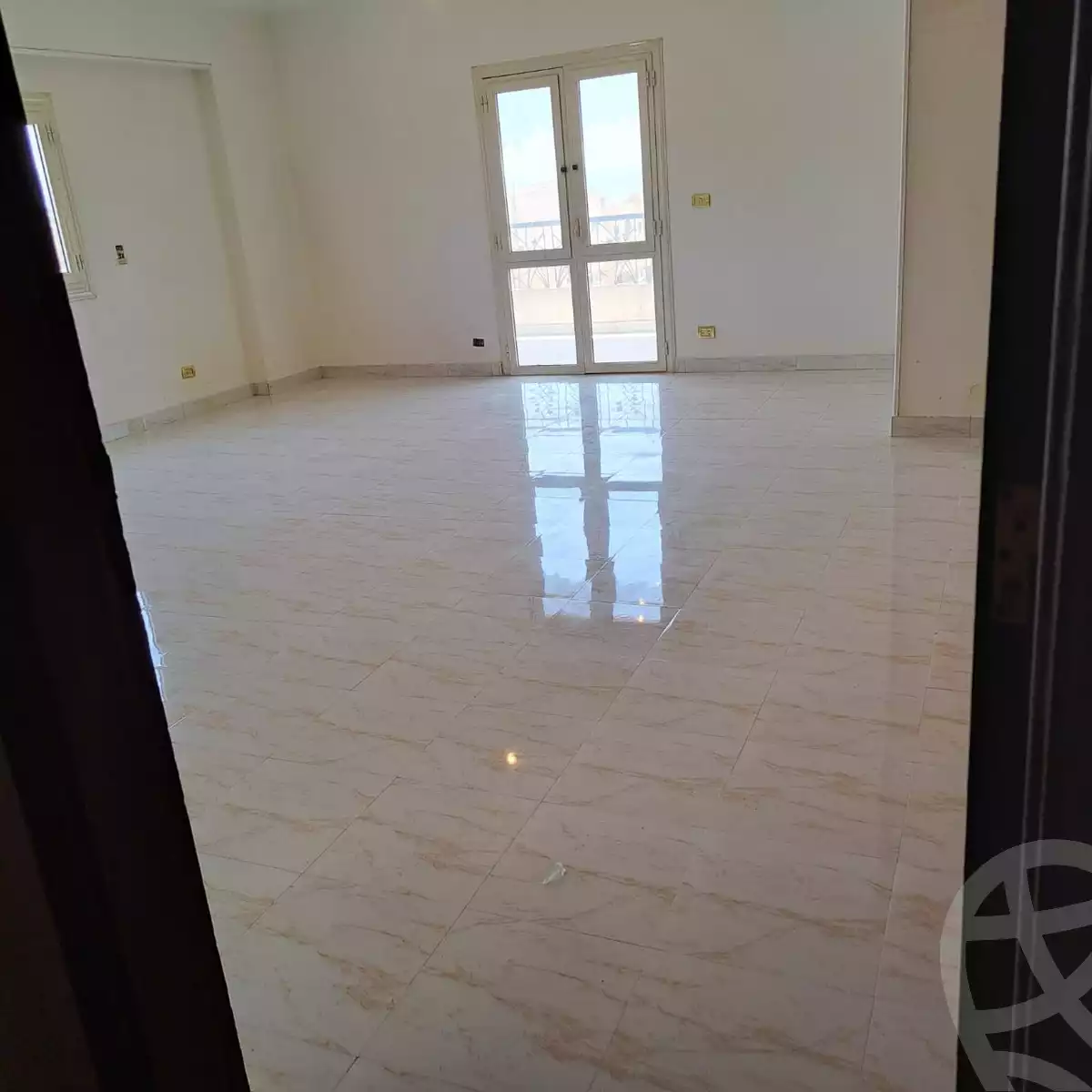 https://aqarmap.com.eg/ar/listing/4442937-for-sale-cairo-al-oubour-el-hay-el-taseaa-naguib-mahfouz-st