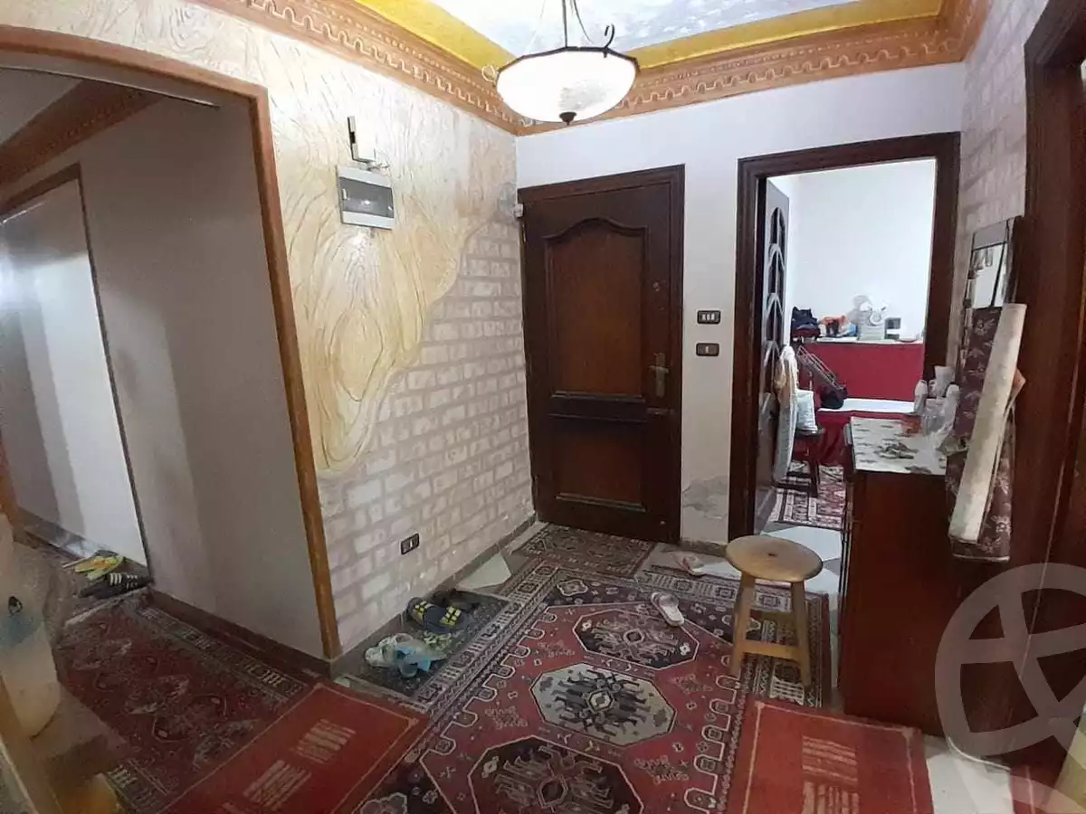 https://aqarmap.com.eg/ar/listing/4453438-for-sale-alexandria-ganaklis-shr-bw-qyr-tryq-lhry