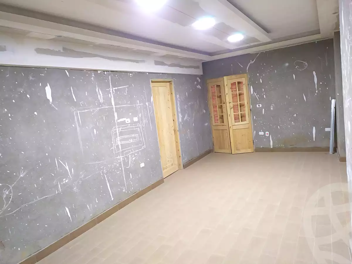 https://aqarmap.com.eg/ar/listing/4485468-for-sale-cairo-helwan-hadayek-helwan-el-eshrein-st