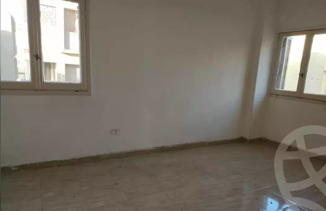 https://aqarmap.com.eg/en/listing/4486829-for-rent-cairo-mokattam-lhdb-l-ly-shr-krym-bnwn