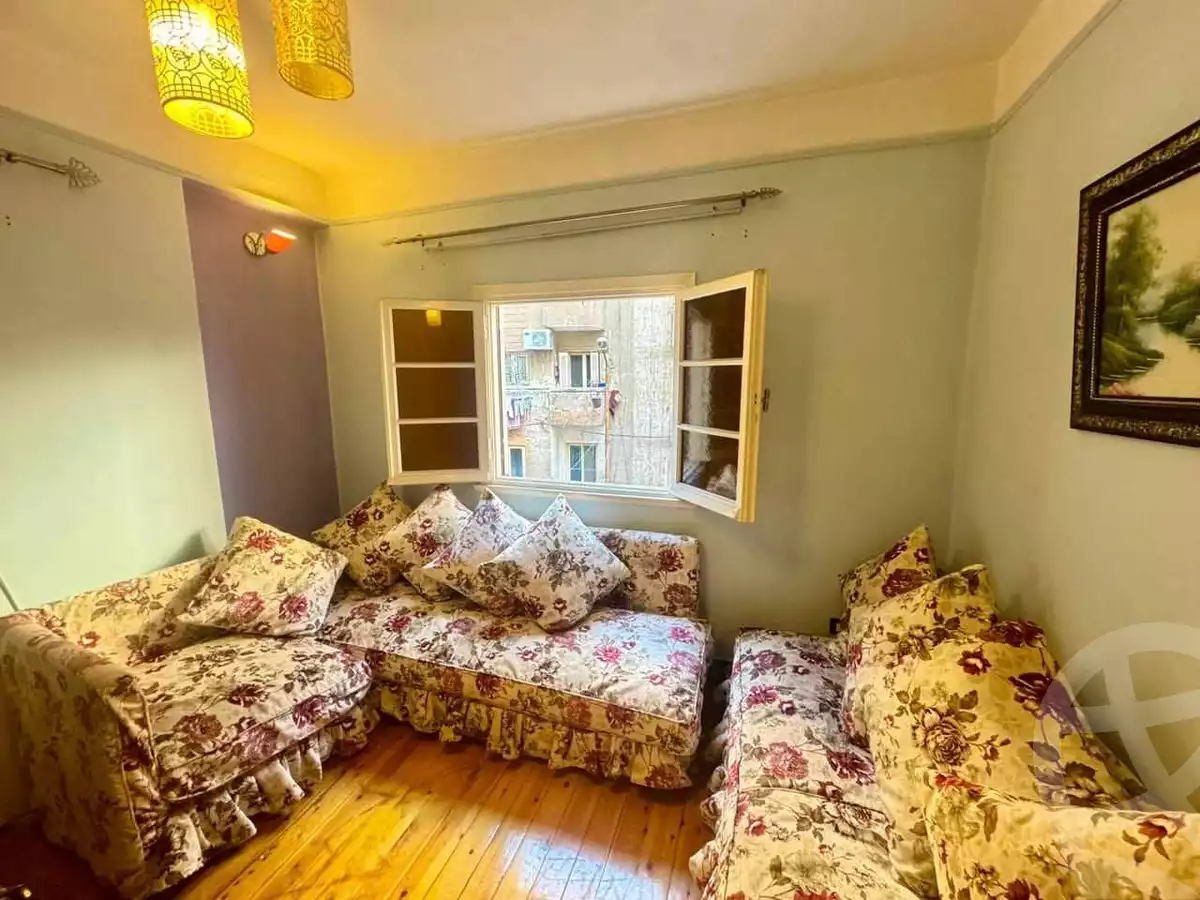 https://aqarmap.com.eg/ar/listing/4490806-for-sale-alexandria-ganaklis-shr-bw-qyr-tryq-lhry