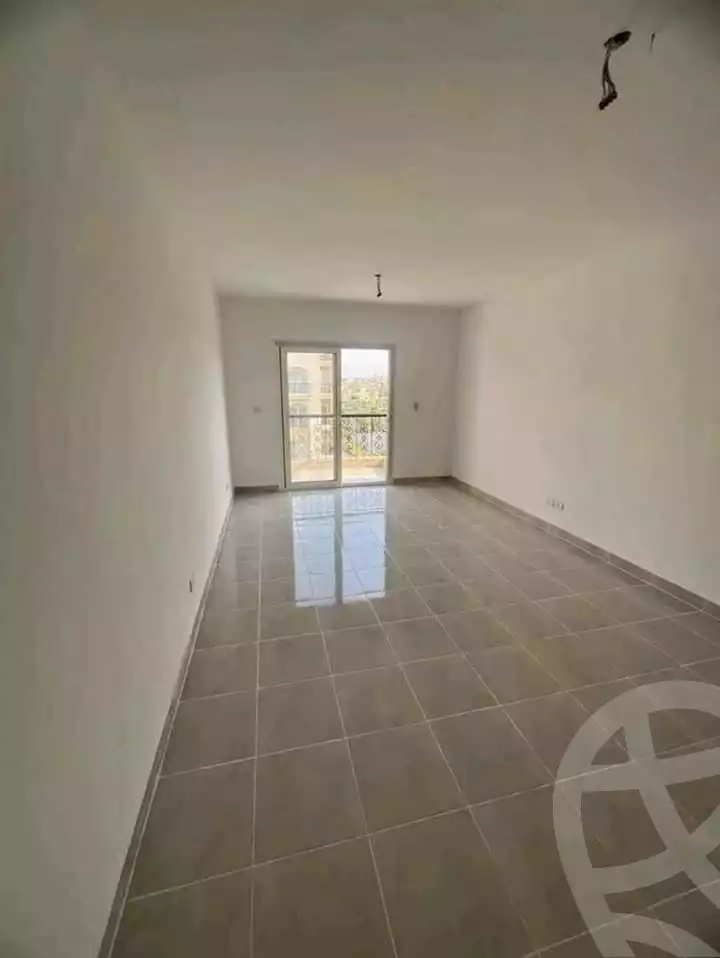 https://aqarmap.com.eg/en/listing/4495653-for-sale-cairo-new-cairo-lrhb-city-phase-7