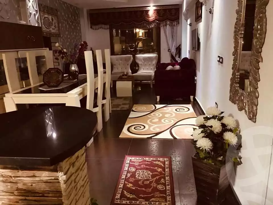 https://aqarmap.com.eg/en/listing/4502531-for-sale-cairo-mokattam-shareaa-9