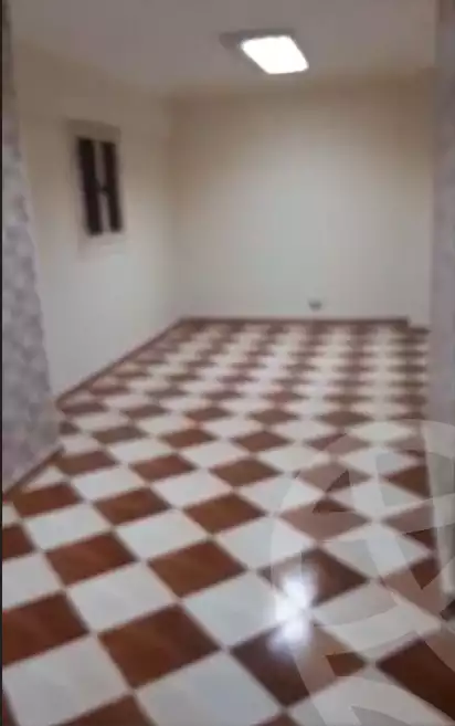 https://aqarmap.com.eg/ar/listing/4485024-for-rent-alexandria-el-asafra-al-molazem-basiowni-st